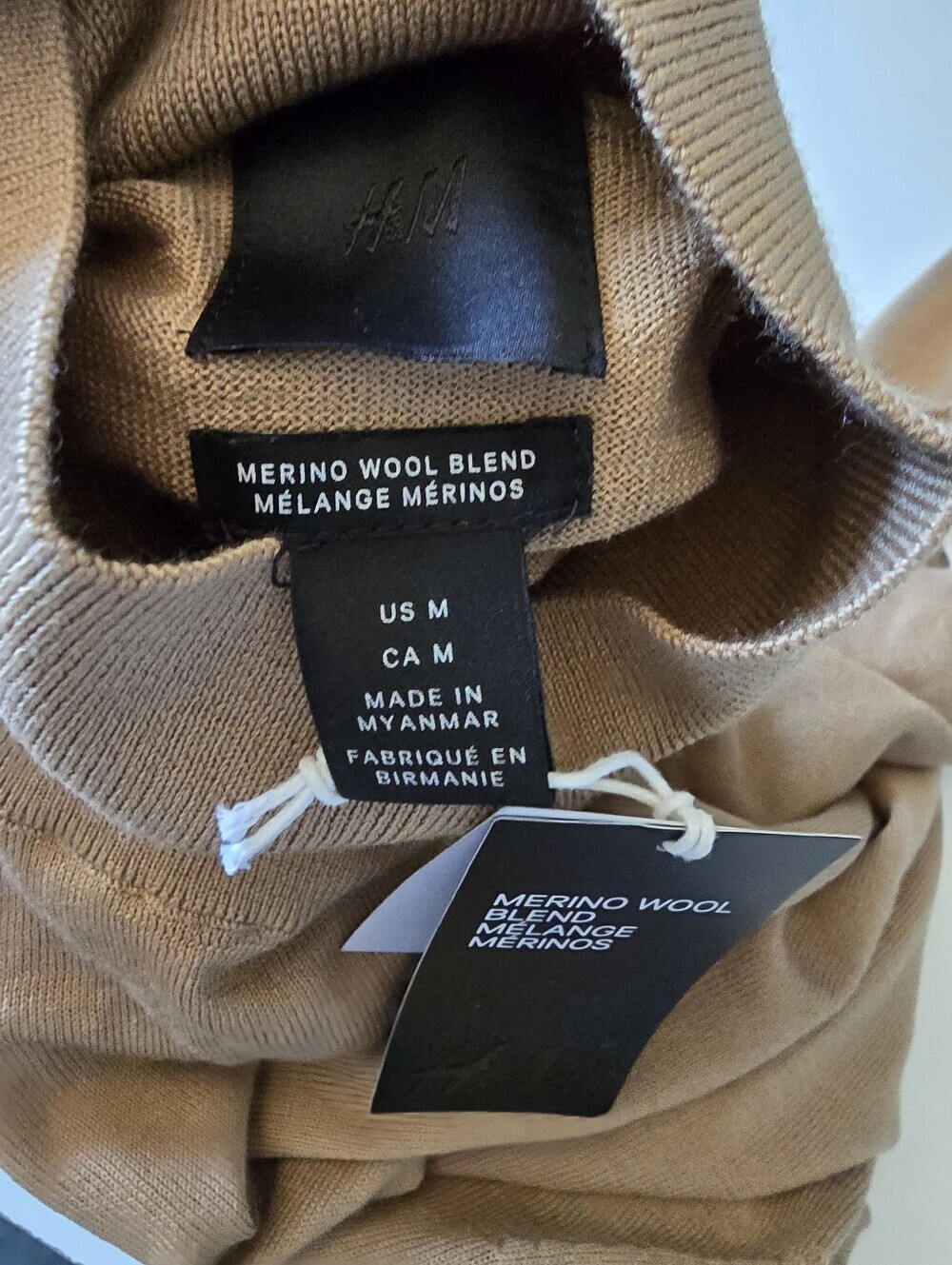 H&M Merino Wool Blend Womens Turtleneck Sweater M NEW - Picture 5 of 8